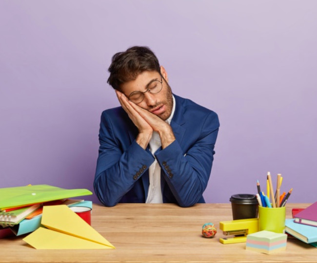 थकान की समस्या को दूर करने के लिए अपनाएं ये उपाय  